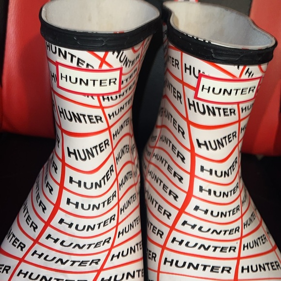 HUNTER LOGO RAIN BOOTS -size 9 - Picture 6 of 6